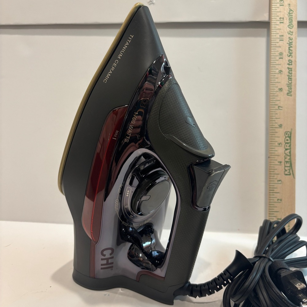 CHI Steam Iron Titanium Ceramic Soleplate 1700 Watts Black Red 13101
